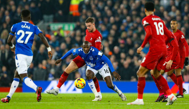 的激烈对战 的激烈对战